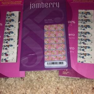 Nail wraps brand new